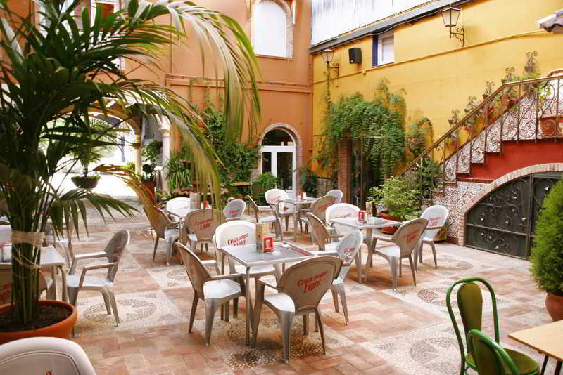 Hotel Plaza Manjon Villanueva Del Arzobispo Exterior photo