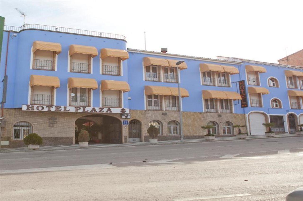 Hotel Plaza Manjon Villanueva Del Arzobispo Exterior photo